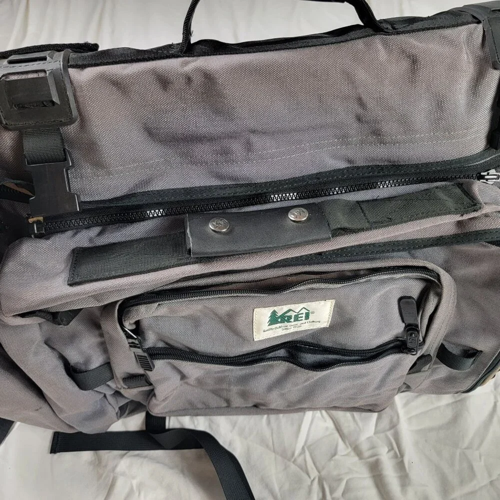 REI Travel Pack 2 Backpack Gray Hiking Camping Trails Mountain Travel Storage